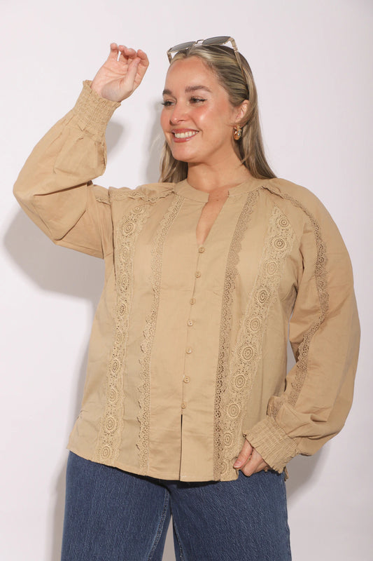 Camisa Cork cuello mao bordada